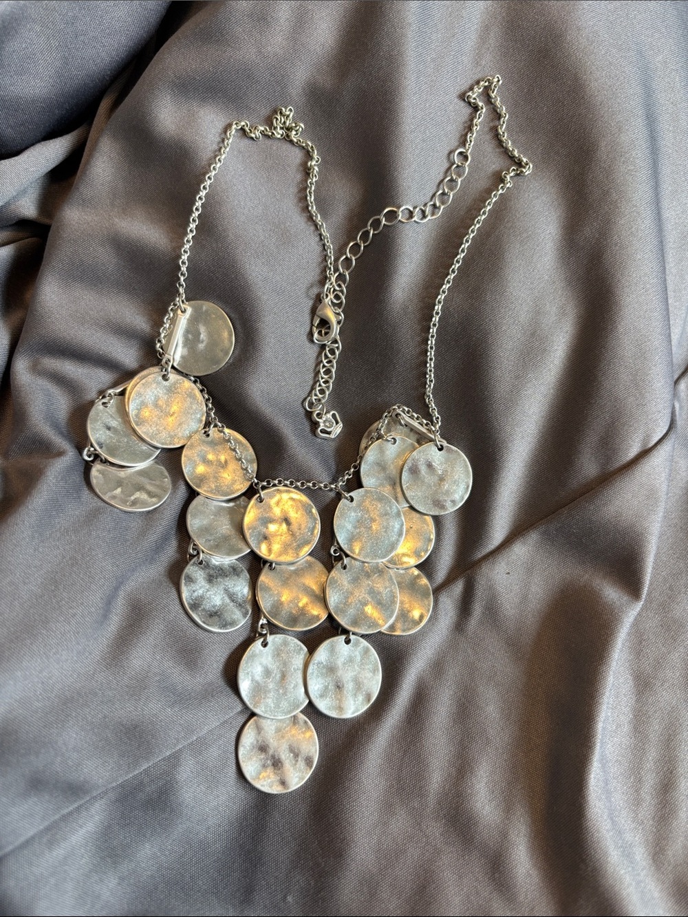 Vintage Premier Designs Silver Cascade Bib Necklace - Picture 3 of 4